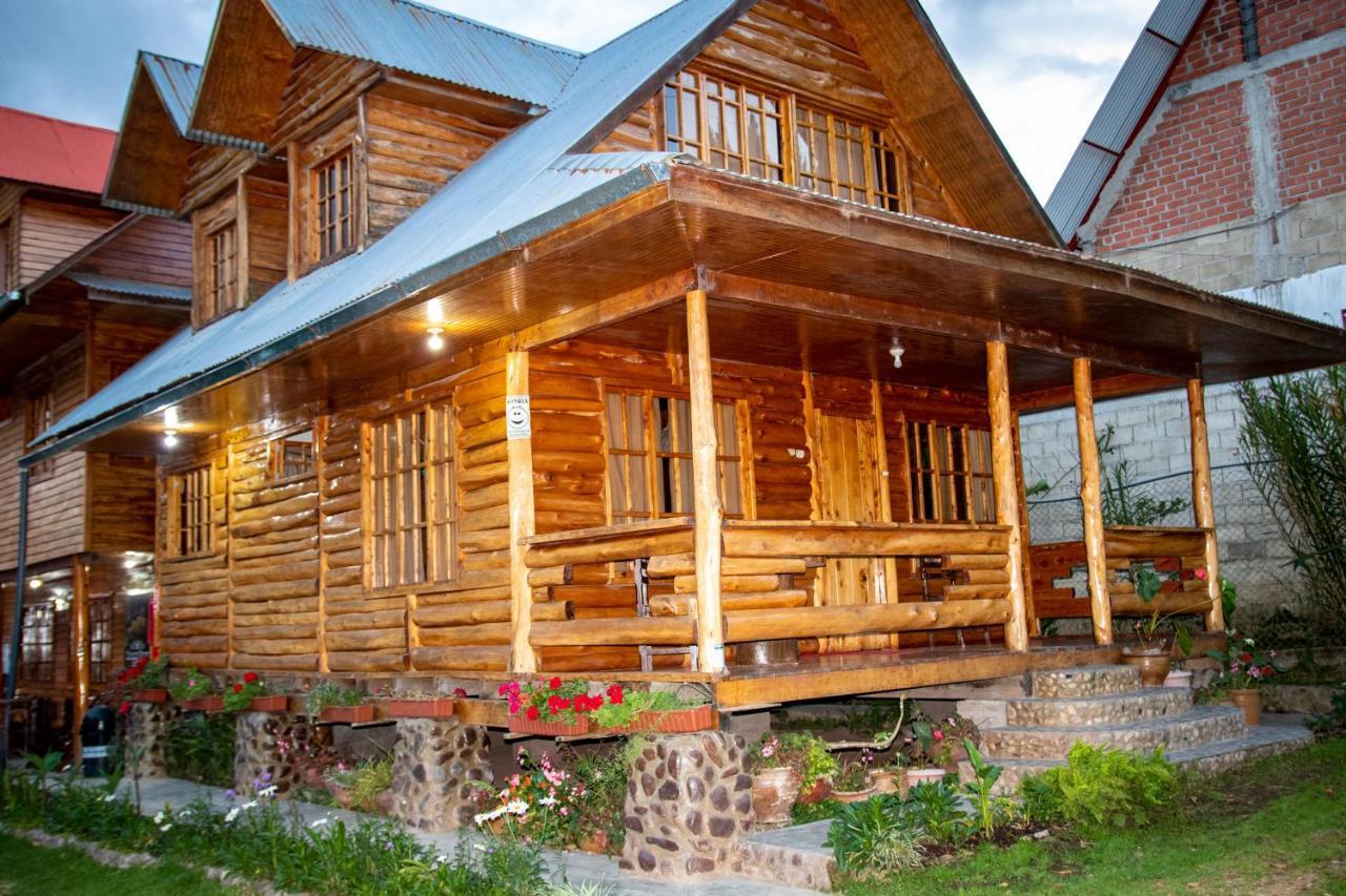 Hotel Charlie House Oxapampa Zewnętrze zdjęcie