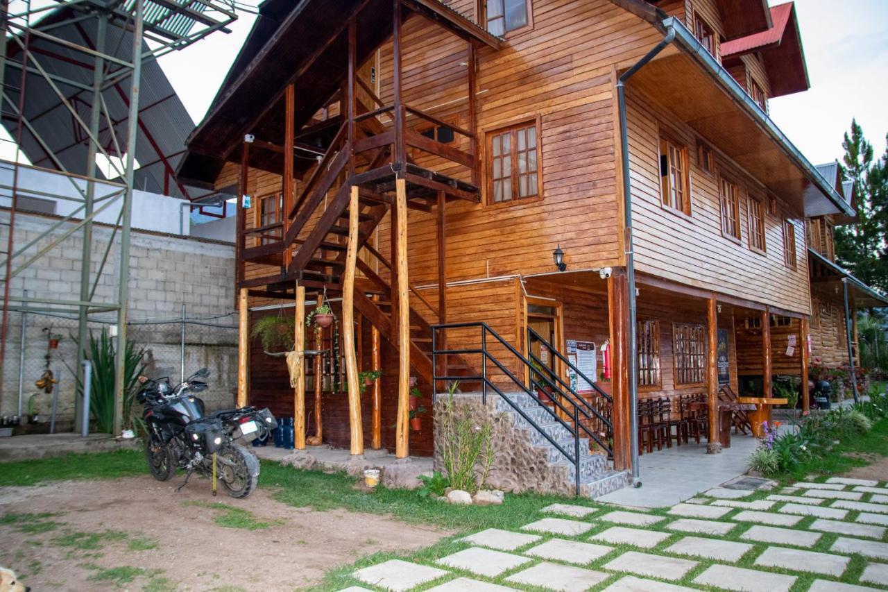 Hotel Charlie House Oxapampa Zewnętrze zdjęcie